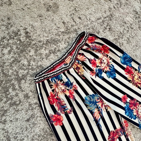 Womens Flying Tomato Boho Floral Wide-Leg Pants size large - Picture 2 of 4